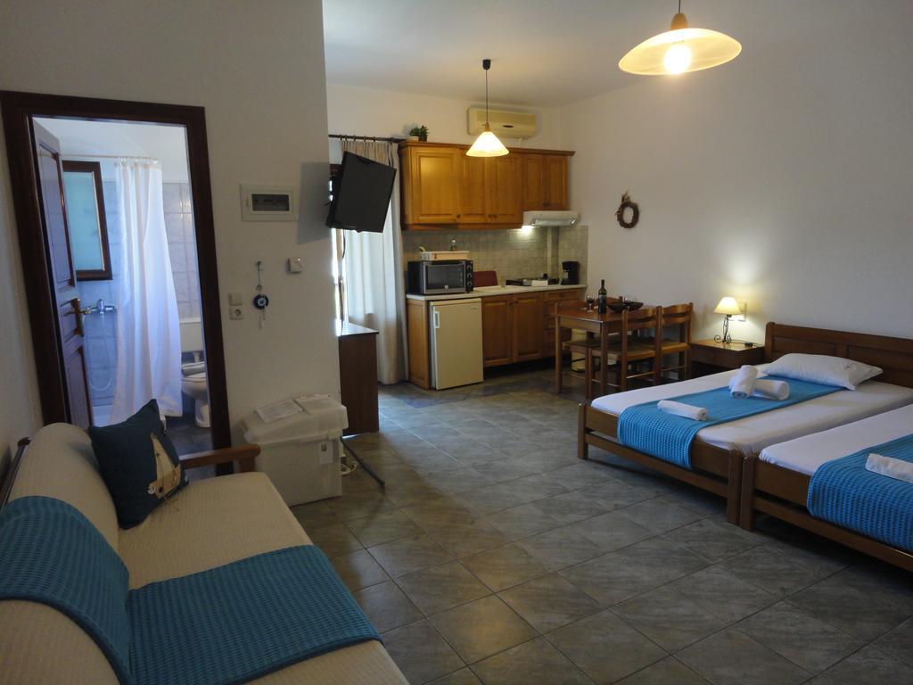 Aparthotel Melrose Skopelos Habitación foto